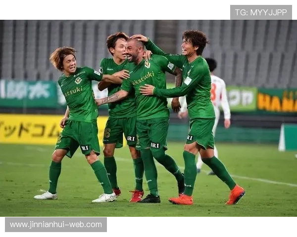 雷恩俱乐部精彩赛事与球迷互动全景解析